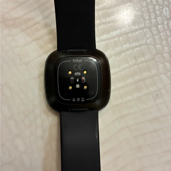Fitbit Smart Fitness Watch with Black Band - Picture 2 of 9